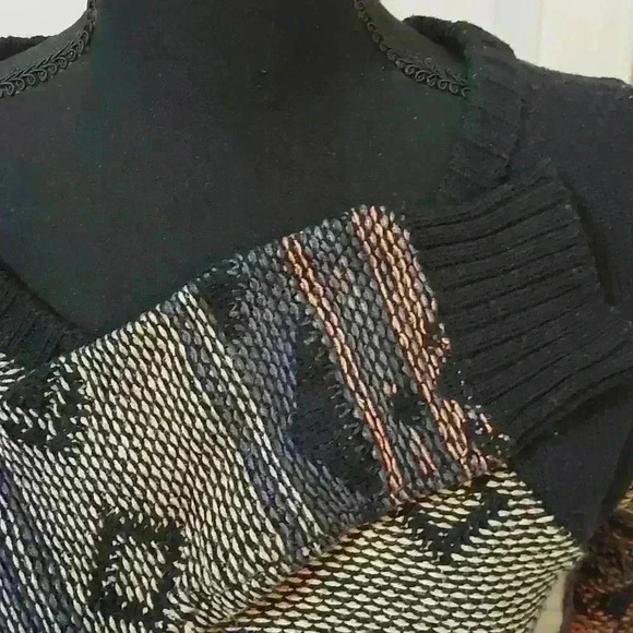 Maurices sweater southwest boho #0111E - Picture 4 of 7